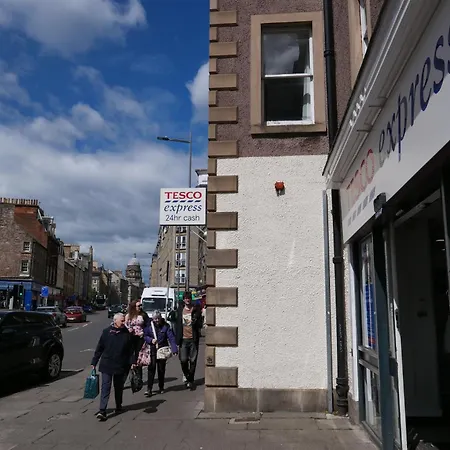 Nicolson Street Two Bedrooms Apartment