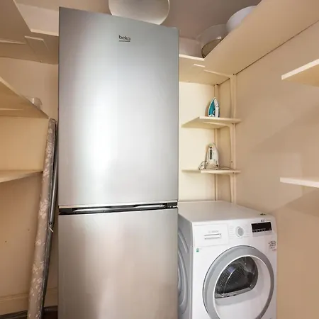 Lejlighed Spacious Flat Near Centre *