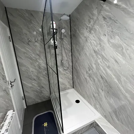 Appartamento Private 2 Bedroom -edinburgh - Sleeps 4 *