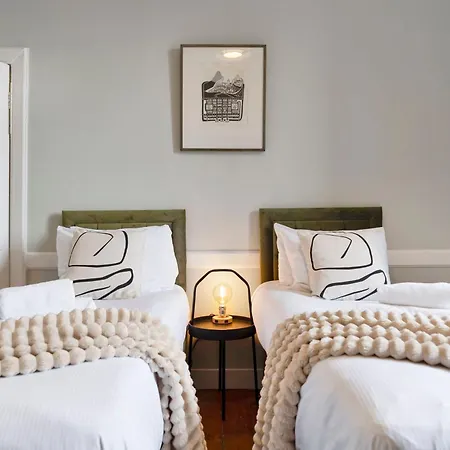 Large Super 3 Bed -princes Street, Parking Lägenhet Edinburg