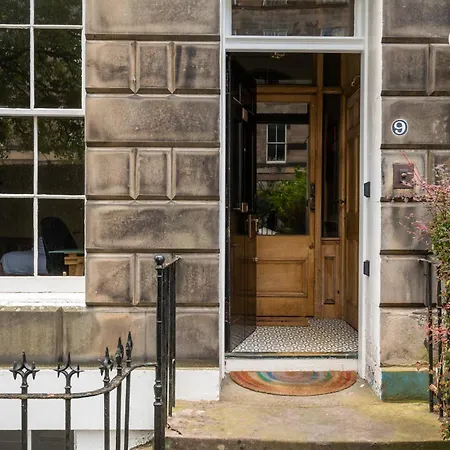 Spacious Flat Near Centre Lejlighed Edinburgh