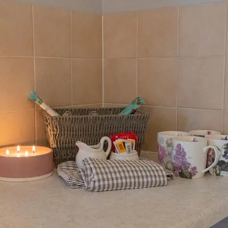 Feriehus 3 Bedroom Home, Peaceful Garden