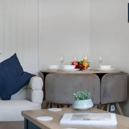 Fraser Apartment- 2 Bedrooms Inverleith, * Edinburgh
