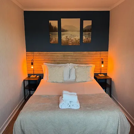 Longstone House 홈스테이