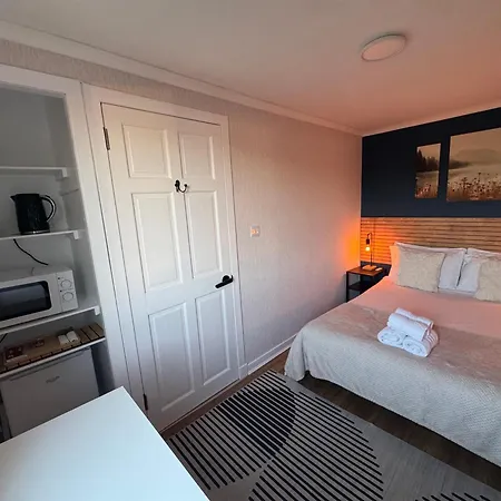 홈스테이 Longstone House *