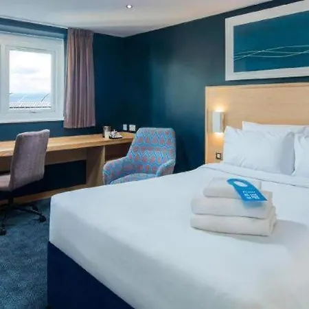 Travelodge Dreghorn Эдинбург