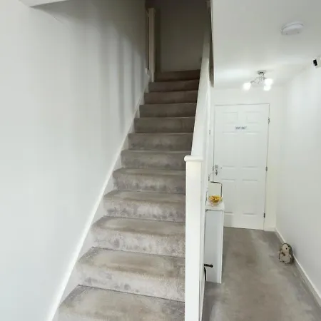 홈스테이 3 En-suite With Double Bed *