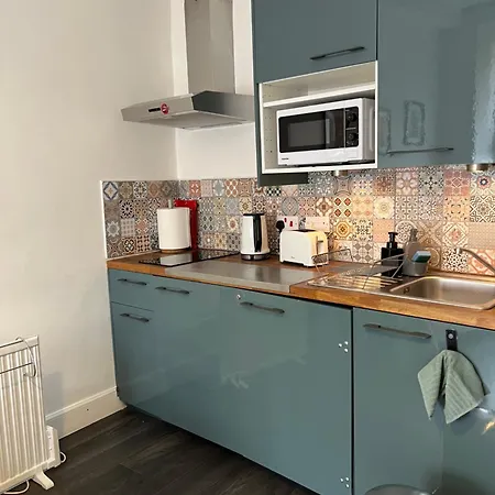 Haymarket Hub - 3 Min To Bus, Tram & Train Gasthof Edinburgh