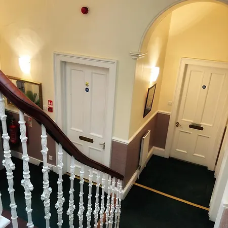 Гостевой дом Hanover House 3*