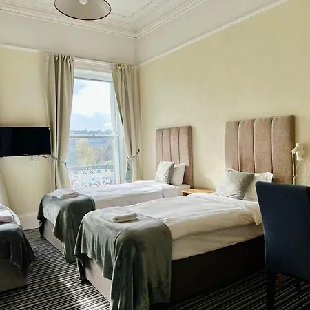 Full Bliss Edimburgo
