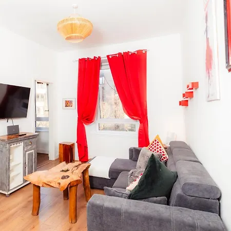 Apartamento Cosy 2 Bdrm In Centre Of