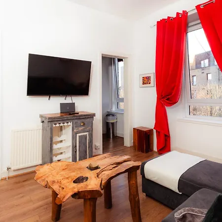 Cosy 2 Bdrm In Centre Of Apartamento Edimburgo