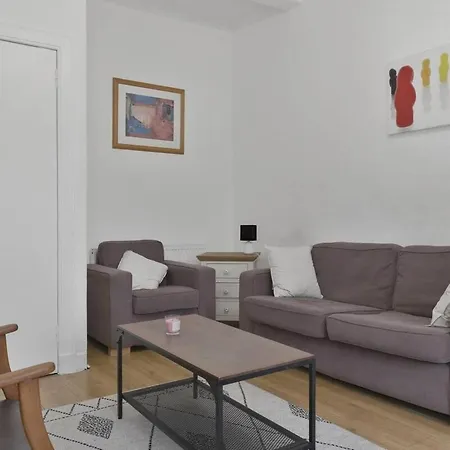 Meadowbank 2br Walk To Holyrood & Arthur's Seat 아파트 에든버러