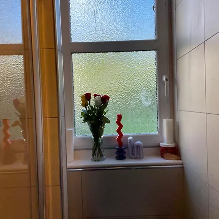 Apartamento One-bed Flat In Leith Edimburgo