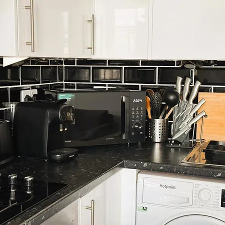 Διαμέρισμα 3 Bedroom Next To Royal Mile & Castle *