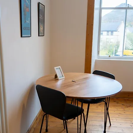 Flat, Arthur Seat View, Walking Distance To Castle * Edinburgh