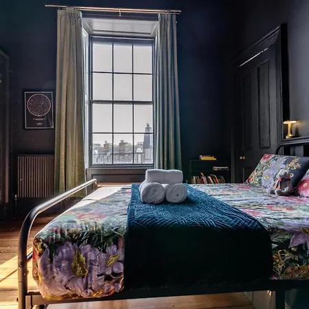 Georgian Flat - Perfect Festival Base! Apartamento Edimburgo