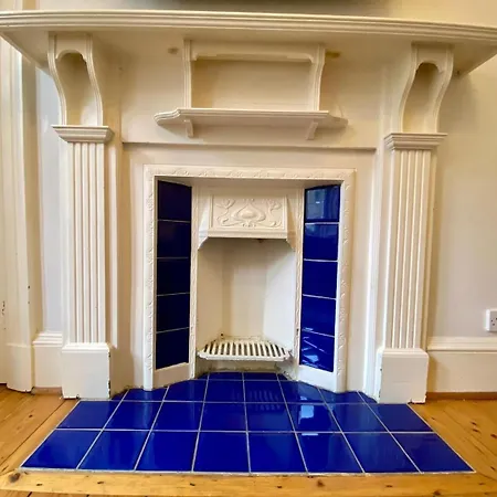 Apartamento Roseburn Place With 2 Spacious Double Bedrooms Edimburgo
