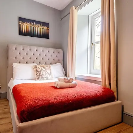 Thistle Nest Flat Sleeps 6 Centre! * Edimburgo