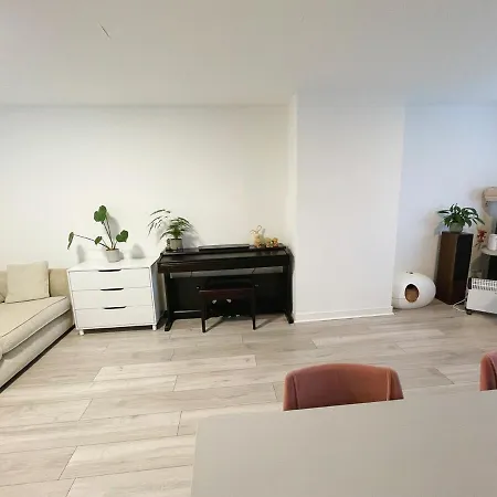 3 Bed Garden House Direct Connection To Airport N Train Station 에든버러