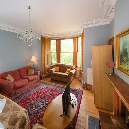 Cosy 4 Bdrm By Meadows Edimburgo