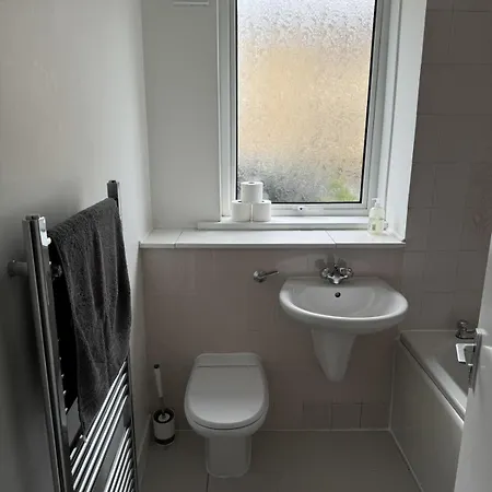 Edinburgh, Morningside Area, 3 To 4 Bedroom, Free On Road Parking Apartamento Edimburgo