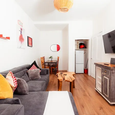 Cosy 2 Bdrm In Centre Of Edimburgo