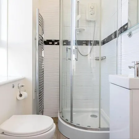 Portobello 2br En-suite 5 Min Walk To