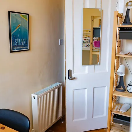 Flat, Arthur Seat View, Walking Distance To Castle Apartment *