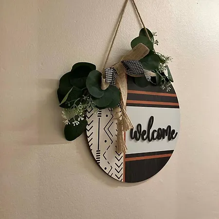아파트 Lovely Immaculate Flat By Meadows *