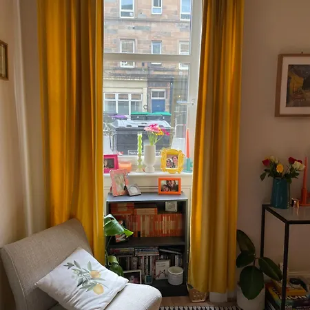 Apartamento One-bed Flat In Leith Edimburgo
