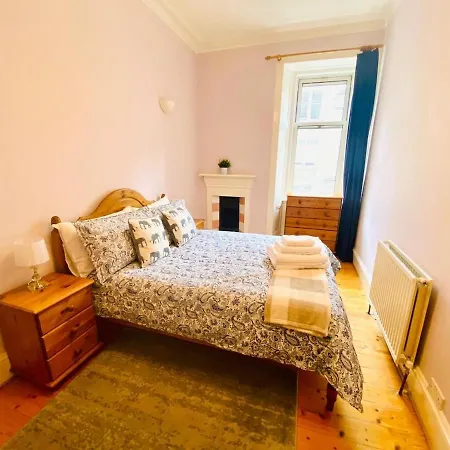 Roseburn Place With 2 Spacious Double Bedrooms Apartamento Edimburgo