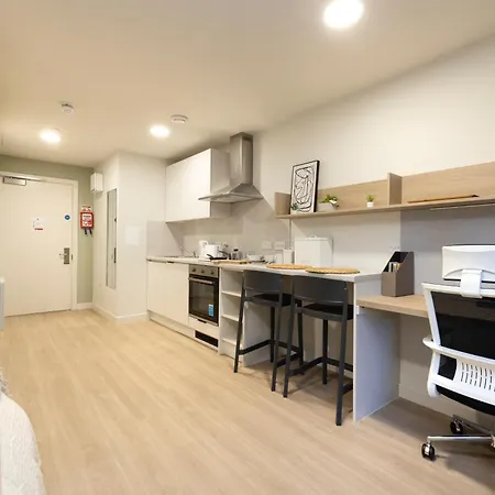 Norton Living & En-suites 아파트 *
