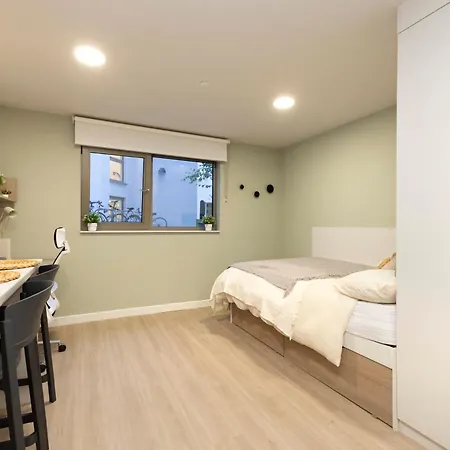 아파트 Norton Living & En-suites 에든버러
