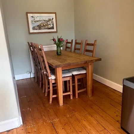 Peaceful Festival Retreat - Main Door Garden Flat Edimburgo