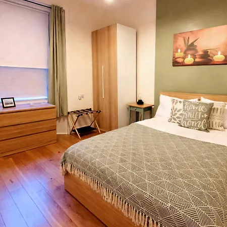 Lovely Immaculate Flat By Meadows * 에든버러
