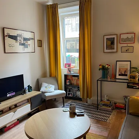 One-bed Flat In Leith