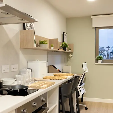 아파트 Norton Living & En-suites *