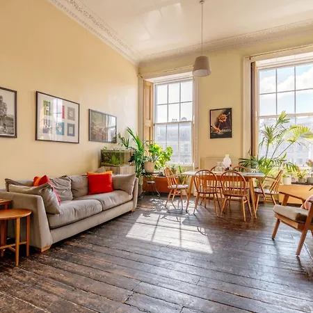 Georgian Flat - Perfect Festival Base! Apartamento Edimburgo