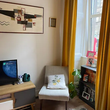 One-bed Flat In Leith エディンバラ
