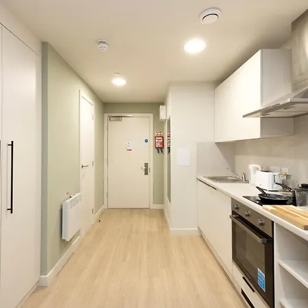 아파트 Norton Living & En-suites 에든버러