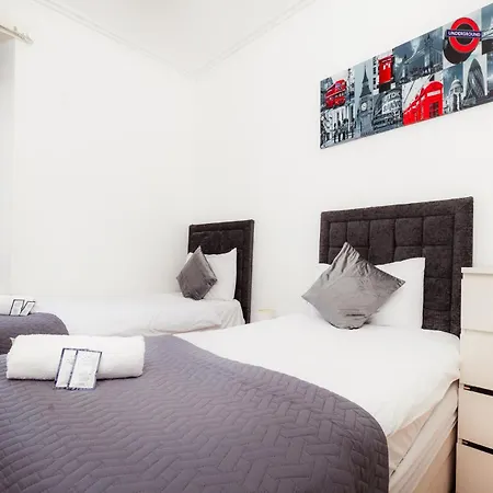 Cosy 2 Bdrm In Centre Of Lägenhet Edinburg