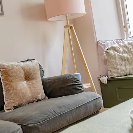 Stockbridge Little Gem, Central, Sleeps 3 *