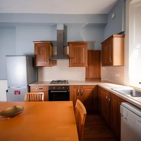 Cosy 4 Bdrm By Meadows Edimburgo