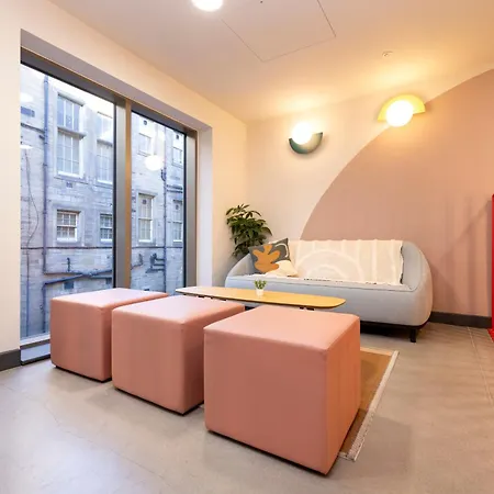 아파트 Norton Living & En-suites