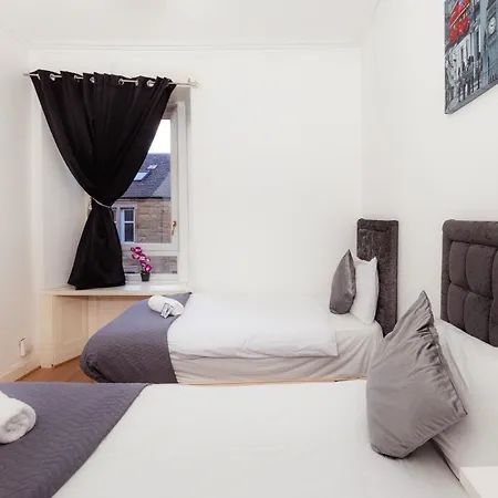 Cosy 2 Bdrm In Centre Of Apartamento Edimburgo