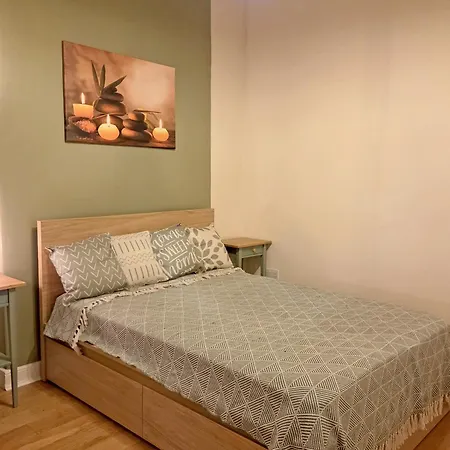 Διαμέρισμα Lovely Immaculate Flat By Meadows *