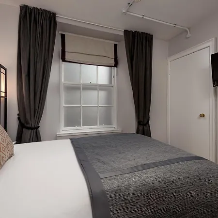 The Fetlock At Hill Square Апартаменты *
