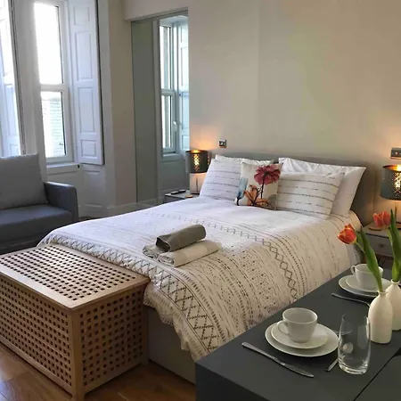Apartamento Castle Luxury - Princes St *