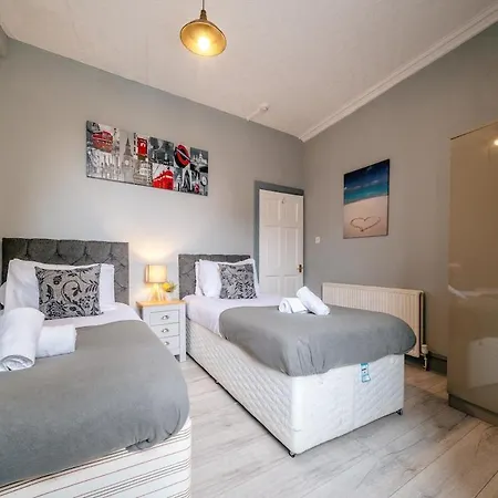 Apartamento The Dram Nook Sleep 6, Stay!